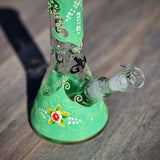 Glasbong leuchtend grün