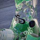 Glasbong leuchtend grün