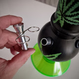 Acrylbong im Set mit Grinder und Bürste