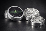 Acrylbong im Set mit Grinder und Bürste