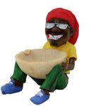Rasta Aschenbecher sitzender Rasta Man mit Joint und Hanfblatt Ashtray von bongrauch®