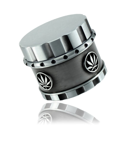 Grinder aus Metall mit Hanfblatt von bongrauch