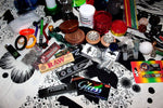 Acrylbong Bong Wundertüte Grinder Köpfe Pfeife Papers Filter Schmantex weed box kiffer box mystery box 420 kifferset stonerbox geschenkbox bongrauch-wundertuete-acrylbong-weed-bong-420-kifferbox-mysterybox-budawi