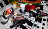 Wundertüte Gasmasken Bong / Acrylbong & diverses Zubehör zum Wundern
